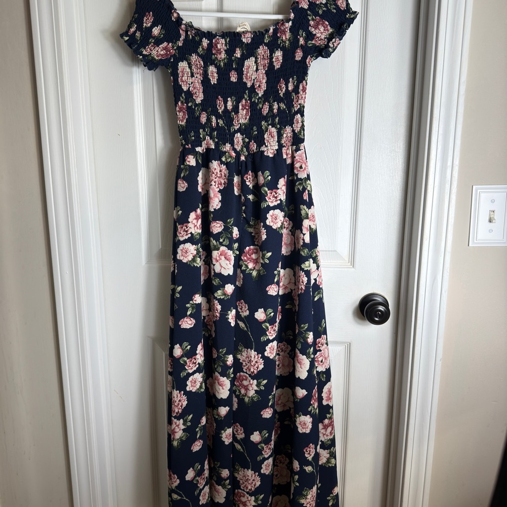 Floral Off-Shoulder Maxi Dress